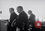 Standbild Vice Admiral Ingersoll Yokosuka in Japan, 1957, aus Sekunde 36 historischem Filmmaterial Videoclip 65675038494