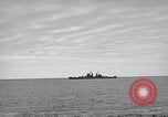 Standbild amerikanischen Kreuzer USS Saint Paul westlichen pazifischen Ozean, 1957, aus Sekunde 40 historischem Filmmaterial Videoclip 65675038495