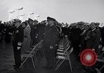 Standbild Vice Admiral Ingersoll Yokosuka in Japan, 1957, aus Sekunde 26 historischem Filmmaterial Videoclip 65675038496