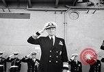 Standbild Vice Admiral Ingersoll Yokosuka in Japan, 1957, aus Sekunde 32 historischem Filmmaterial Videoclip 65675038496