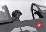 Standbild Lieutenant Commander Coffman Korea, 1950, aus Sekunde 7 historischem Filmmaterial Videoclip 65675038521