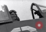 Standbild Lieutenant Commander Coffman Korea, 1950, aus Sekunde 9 historischem Filmmaterial Videoclip 65675038521
