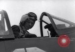 Standbild Lieutenant Commander Coffman Korea, 1950, aus Sekunde 13 historischem Filmmaterial Videoclip 65675038521