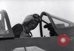 Standbild Lieutenant Commander Coffman Korea, 1950, aus Sekunde 14 historischem Filmmaterial Videoclip 65675038521
