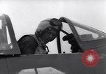 Standbild Lieutenant Commander Coffman Korea, 1950, aus Sekunde 16 historischem Filmmaterial Videoclip 65675038521