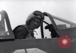 Standbild Lieutenant Commander Coffman Korea, 1950, aus Sekunde 17 historischem Filmmaterial Videoclip 65675038521