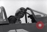 Standbild Lieutenant Commander Coffman Korea, 1950, aus Sekunde 19 historischem Filmmaterial Videoclip 65675038521