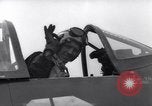 Standbild Lieutenant Commander Coffman Korea, 1950, aus Sekunde 20 historischem Filmmaterial Videoclip 65675038521