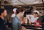 Standbild Matrosen Essen an Bord der USS Boxer Korea, 1953, aus Sekunde 12 historischem Filmmaterial Videoclip 65675038544