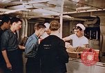 Standbild Matrosen Essen an Bord der USS Boxer Korea, 1953, aus Sekunde 51 historischem Filmmaterial Videoclip 65675038544