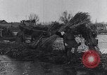 Image Les troupes japonaises s'engager pour l'invasion de la Mandchourie Chine, 1942, de la seconde 39 séquences d'archives historiques vidéo 65675038553