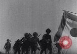 Image Les troupes japonaises s'engager pour l'invasion de la Mandchourie Chine, 1942, de la seconde 52 séquences d'archives historiques vidéo 65675038553