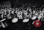 Image Adolf Hitler parle de Jeunesses hitlériennes à Nuremberg Nuremberg ALLEMAGNE, 1934, de la seconde 34 séquences d'archives historiques vidéo 65675038568