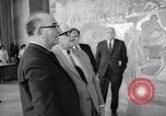 Image Levi Eshkol Washington DC USA, 1964, de la seconde 60 séquences d'archives historiques vidéo 65675038579