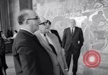 Image Levi Eshkol Washington DC USA, 1964, de la seconde 61 séquences d'archives historiques vidéo 65675038579