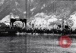 Standbild Japanses POW Rückführung Maizuru Japan, 1957, aus Sekunde 13 historischem Filmmaterial Videoclip 65675038589