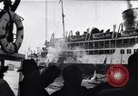 Standbild Japanses POW Rückführung Maizuru Japan, 1957, aus Sekunde 16 historischem Filmmaterial Videoclip 65675038589