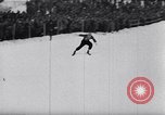 Standbild Pentti Uotinen München Deutschland, 1957, aus Sekunde 50 historischem Filmmaterial Videoclip 65675038591