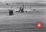 Immagine di Stati Uniti B-17 bombardiere Regno Unito, 1943, secondo 1 filmato di repertorio 65675038596