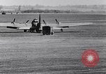 Immagine di Stati Uniti B-17 bombardiere Regno Unito, 1943, secondo 5 filmato di repertorio 65675038596