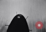 Standbild USA B-17-Bomber Bassingbourn England, 1943, aus Sekunde 24 historischem Filmmaterial Videoclip 65675038597