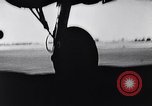 Standbild USA B-17-Bomber Bassingbourn England, 1943, aus Sekunde 33 historischem Filmmaterial Videoclip 65675038597