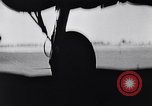 Standbild USA B-17-Bomber Bassingbourn England, 1943, aus Sekunde 34 historischem Filmmaterial Videoclip 65675038597