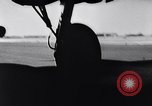 Standbild USA B-17-Bomber Bassingbourn England, 1943, aus Sekunde 35 historischem Filmmaterial Videoclip 65675038597