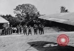 Standbild USA B-17-Bomber Bassingbourn England, 1943, aus Sekunde 43 historischem Filmmaterial Videoclip 65675038597