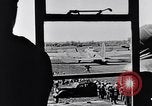 Standbild USA B-17-Bomber Bassingbourn England, 1943, aus Sekunde 45 historischem Filmmaterial Videoclip 65675038597