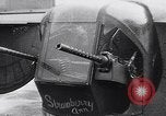 Standbild USA B-24 Bomber England, 1943, aus Sekunde 10 historischem Filmmaterial Videoclip 65675038598