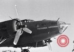 Standbild USA B-24 Bomber England, 1943, aus Sekunde 17 historischem Filmmaterial Videoclip 65675038598
