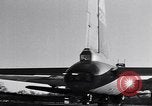 Standbild USA B-24 Bomber England, 1943, aus Sekunde 38 historischem Filmmaterial Videoclip 65675038598