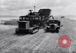 Standbild Ernte Krim Ukraine, 1949, aus Sekunde 62 historischem Filmmaterial Videoclip 65675038600
