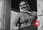 Standbild Wiederaufbau von Dörfern Sowjetunion, 1949, aus Sekunde 41 historischem Filmmaterial Videoclip 65675038608