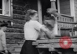 Standbild Wiederaufbau von Dörfern Sowjetunion, 1949, aus Sekunde 59 historischem Filmmaterial Videoclip 65675038608