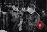 Standbild Stalin Automobilwerk Moskau Russland Sowjetunion, 1949, aus Sekunde 60 historischem Filmmaterial Videoclip 65675038611