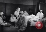 Standbild Frauen ehrenamtlich als Blutspender in der Sowjetunion Sowjetunion, 1941, aus Sekunde 44 historischem Filmmaterial Videoclip 65675038618