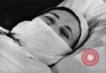 Standbild Frauen ehrenamtlich als Blutspender in der Sowjetunion Sowjetunion, 1941, aus Sekunde 46 historischem Filmmaterial Videoclip 65675038618