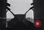 Standbild Stahlwerke in Betrieb Sibirien Sowjetunion, 1941, aus Sekunde 29 historischem Filmmaterial Videoclip 65675038620