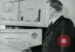 Standbild Maschinenbauer Sowjetunion, 1949, aus Sekunde 61 historischem Filmmaterial Videoclip 65675038626