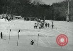 Immagine di Sci Bakuriani Georgia USA, 1949, secondo 44 filmato di repertorio 65675038629