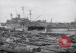 Image navires endommagés Yonabaru Japon, 1944, de la seconde 12 séquences d'archives historiques vidéo 65675038642