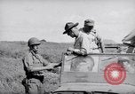 Standbild General Joseph Stilwell W Ishigaki Japan, 1945, aus Sekunde 7 historischem Filmmaterial Videoclip 65675038643