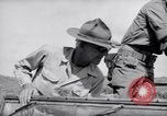 Standbild General Joseph Stilwell W Ishigaki Japan, 1945, aus Sekunde 14 historischem Filmmaterial Videoclip 65675038643