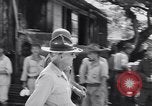 Standbild General Joseph Stilwell W Ishigaki Japan, 1945, aus Sekunde 27 historischem Filmmaterial Videoclip 65675038643