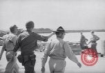 Standbild General Joseph Stilwell W Ishigaki Japan, 1945, aus Sekunde 30 historischem Filmmaterial Videoclip 65675038643