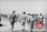 Standbild General Joseph Stilwell W Ishigaki Japan, 1945, aus Sekunde 45 historischem Filmmaterial Videoclip 65675038643