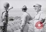 Standbild General Joseph Stilwell W Ishigaki Japan, 1945, aus Sekunde 58 historischem Filmmaterial Videoclip 65675038643