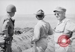 Standbild General Joseph Stilwell W Ishigaki Japan, 1945, aus Sekunde 59 historischem Filmmaterial Videoclip 65675038643
